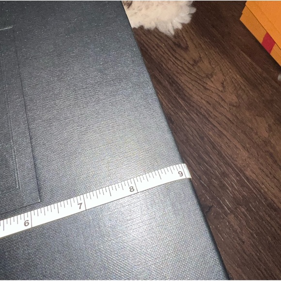 Saint Laurent Box & Ribbon - Picture 5 of 7